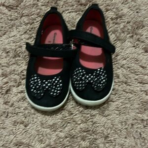 Size 6 Garanimals shoes